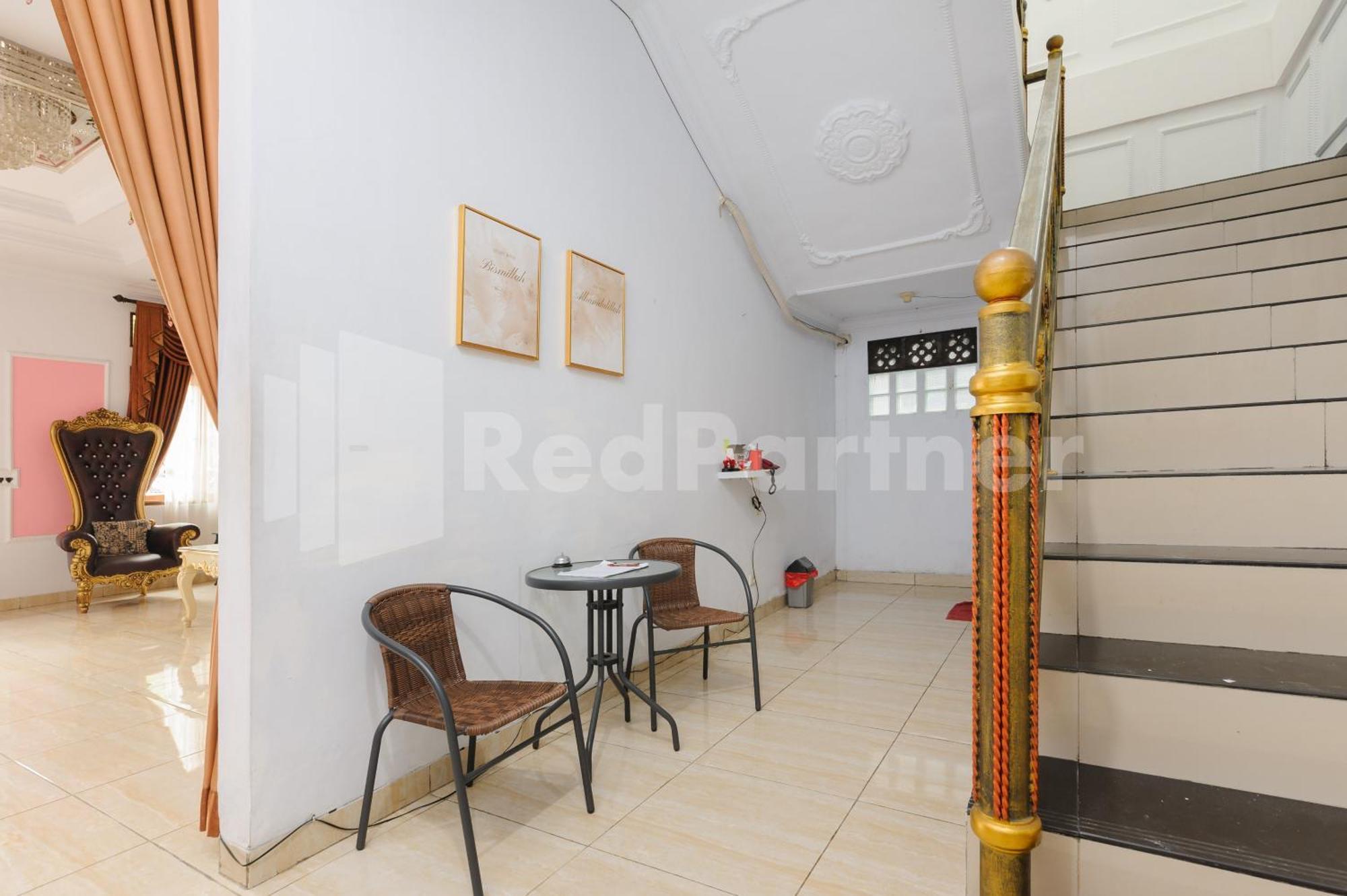 Pondok Cimanggu Syariah Mitra Reddoorz بوكور المظهر الخارجي الصورة